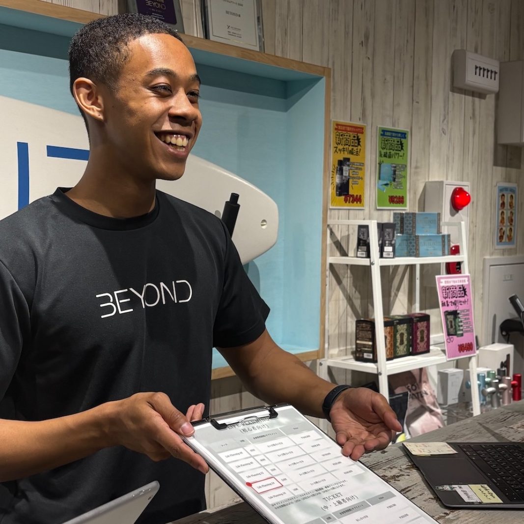 BEYOND藤沢店 ジョジョトレーナー