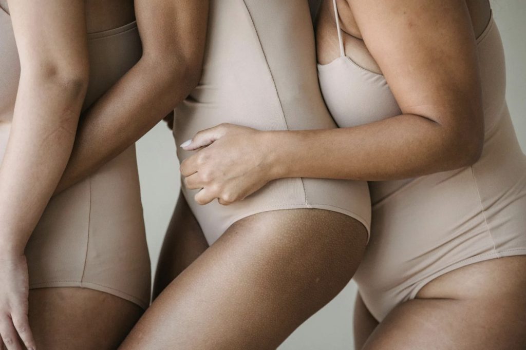 体温上がる女性